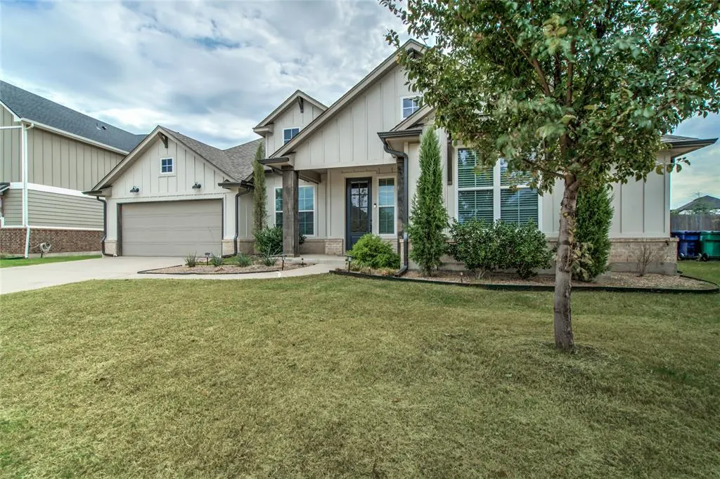Photo 2 — 18000 Calder Road, Edmond, OK 73012
