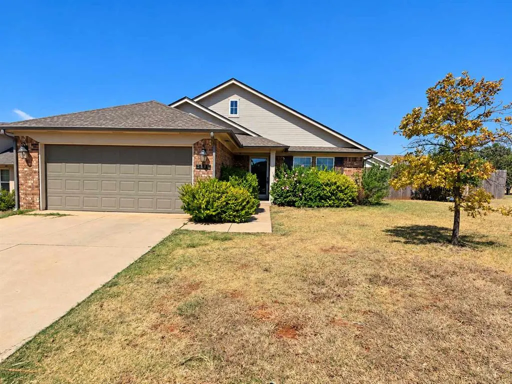 Front exterior — 2801 NW 186th Street, Edmond, OK 73012