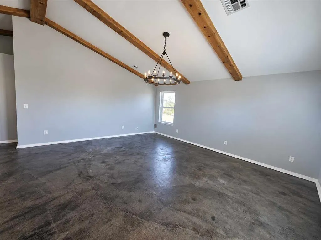 Photo 2 — 2801 NW 186th Street, Edmond, OK 73012