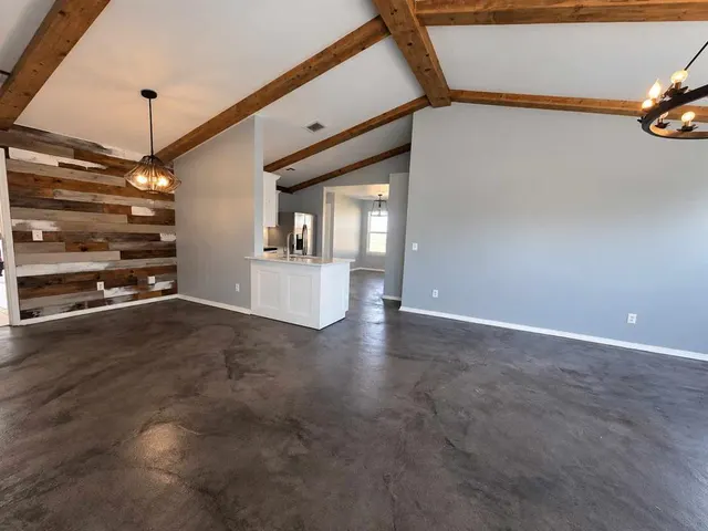 Photo 5 — 2801 NW 186th Street, Edmond, OK 73012