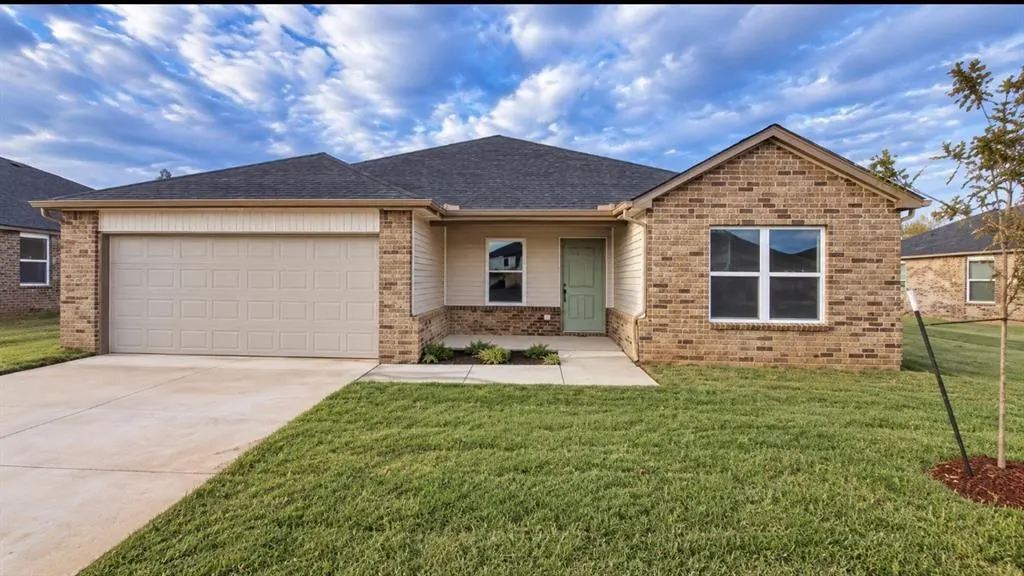 Front exterior — 604 South Haven Drive, Noble, OK 73068