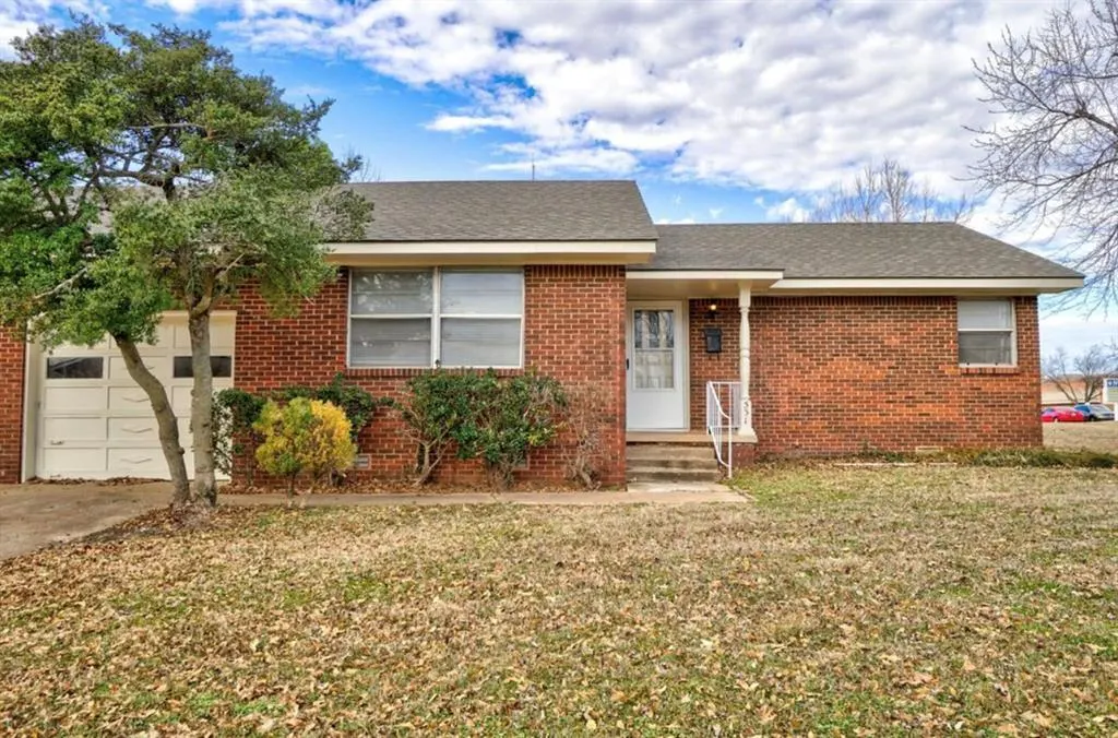 Front exterior — 531 Blackwelder Avenue, Edmond, OK 73034