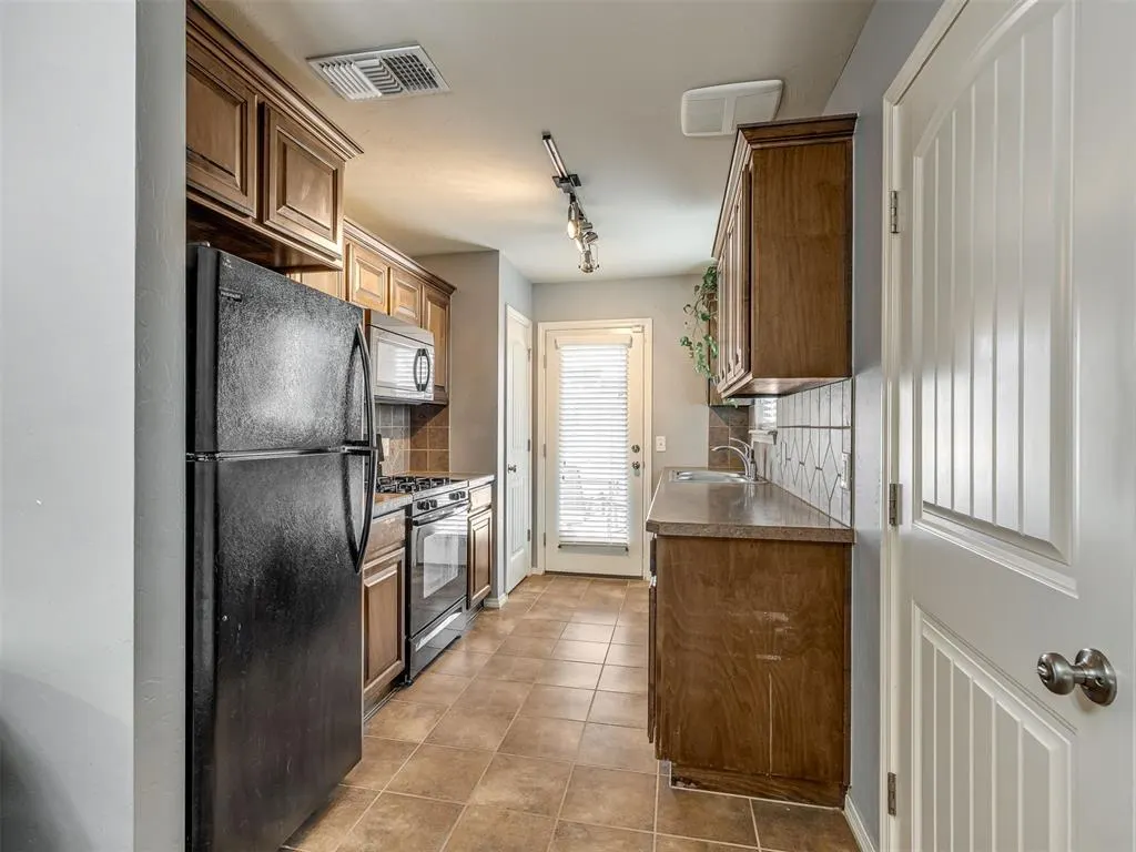 Photo 6 — 1821 NW 143rd Street, Edmond, OK 73013