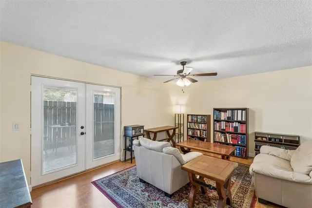 Photo 4 — 850 Cardinal Creek Boulevard A, Norman, OK 73072
