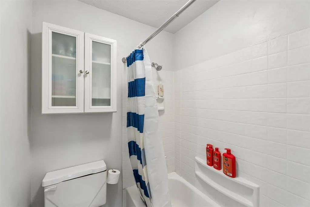 Photo 12 — 850 Cardinal Creek Boulevard A, Norman, OK 73072