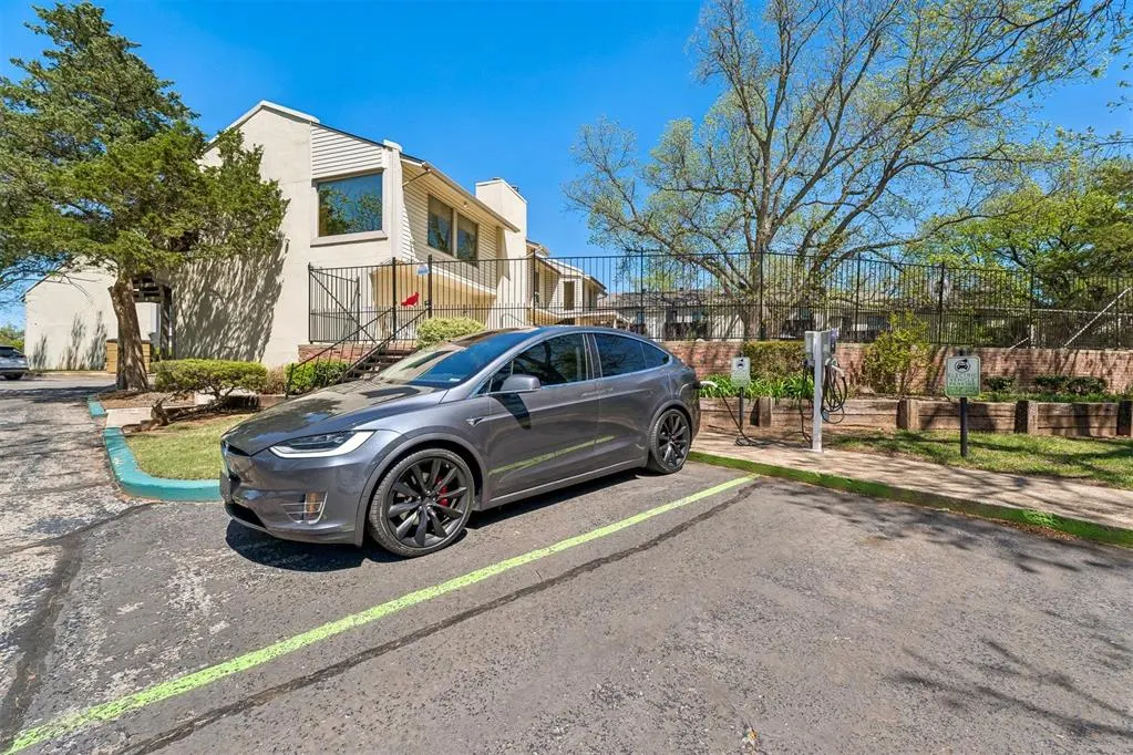 Photo 23 — 850 Cardinal Creek Boulevard A, Norman, OK 73072