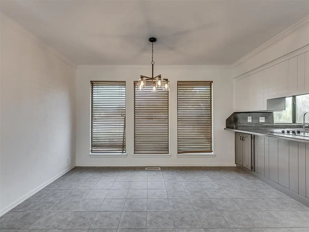 Photo 12 — 1509 Sand Springs Trail, Edmond, OK 73013
