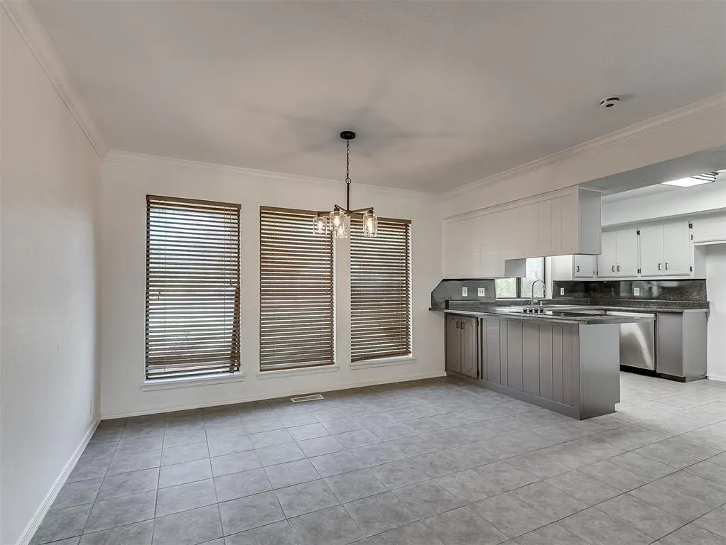 Photo 13 — 1509 Sand Springs Trail, Edmond, OK 73013