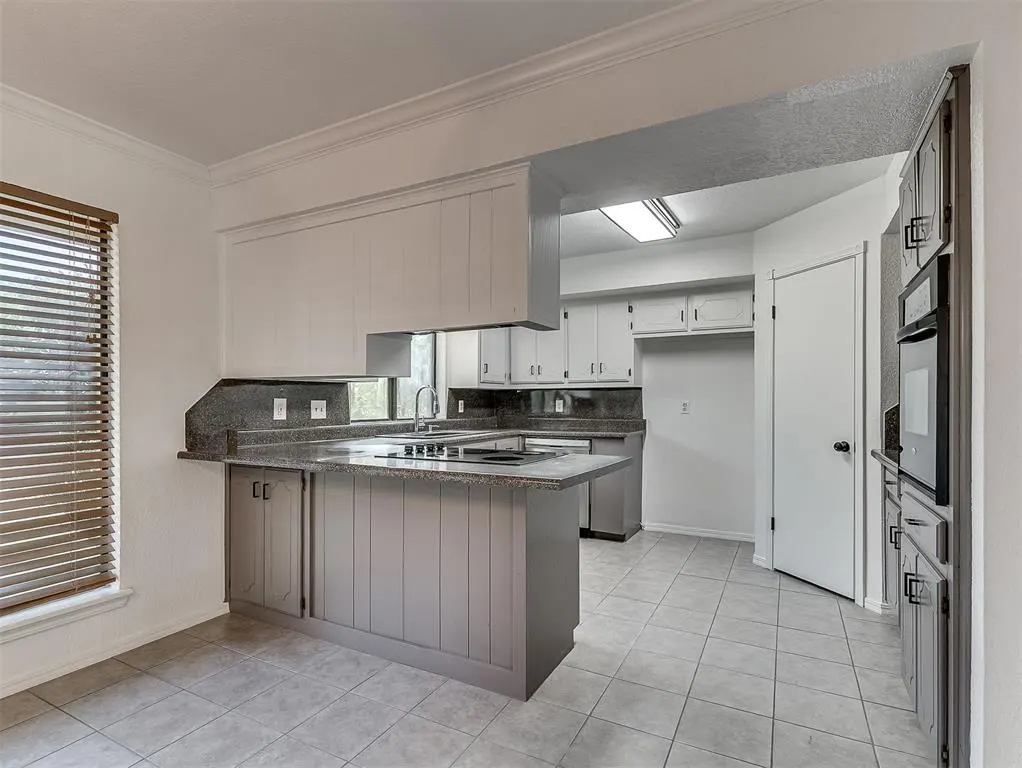 Photo 16 — 1509 Sand Springs Trail, Edmond, OK 73013