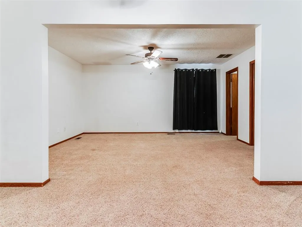 Photo 38 — 11108 Bluff Creek Drive, Oklahoma City, OK 73162