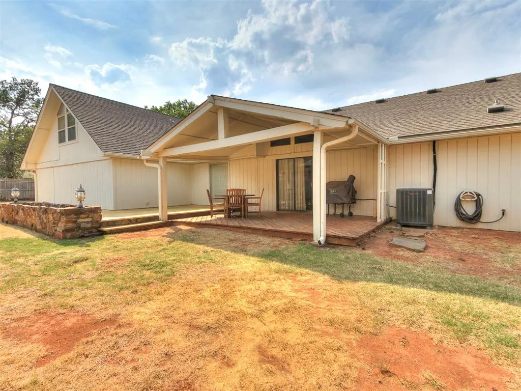 Photo 47 — 11108 Bluff Creek Drive, Oklahoma City, OK 73162