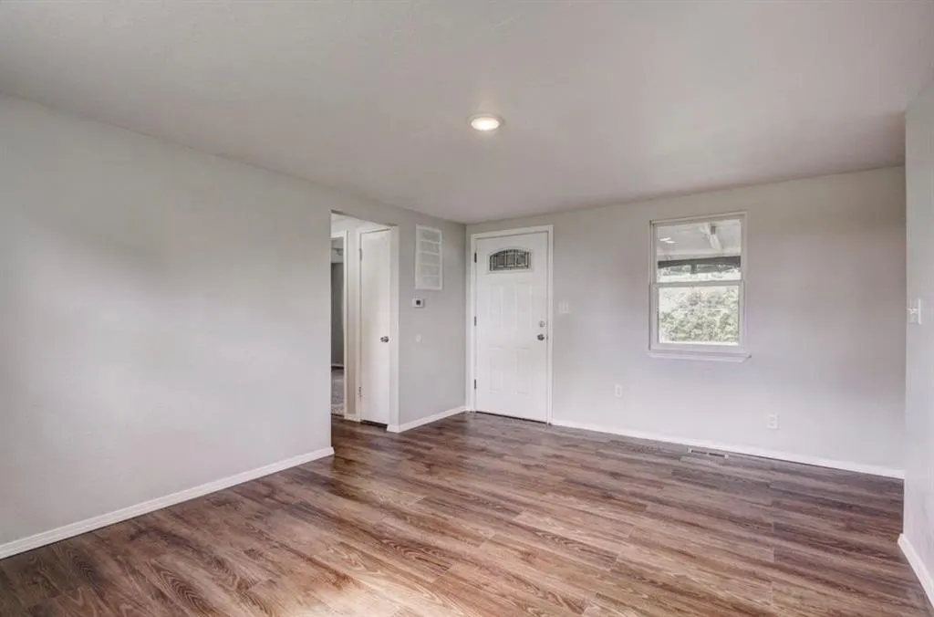 Photo 4 — 6700 N Coltrane Road, Edmond, OK 73034