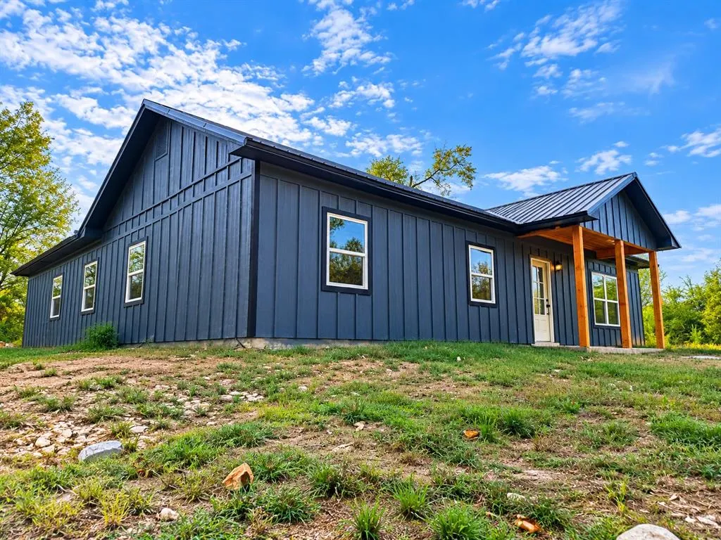 Front exterior — 750 Gardenia Road, Broken Bow, OK 74728