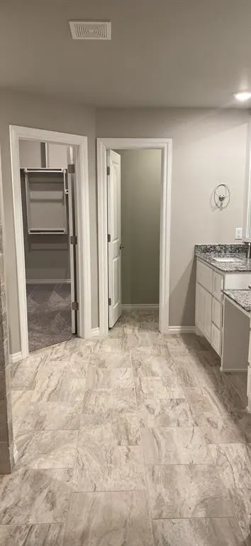 Photo 9 — 5201 Skylar Rae Road, Edmond, OK 73034