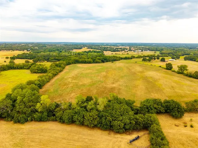 Photo 6 — Persimmon Hill/3420 Rd Road, Meeker, OK 74855