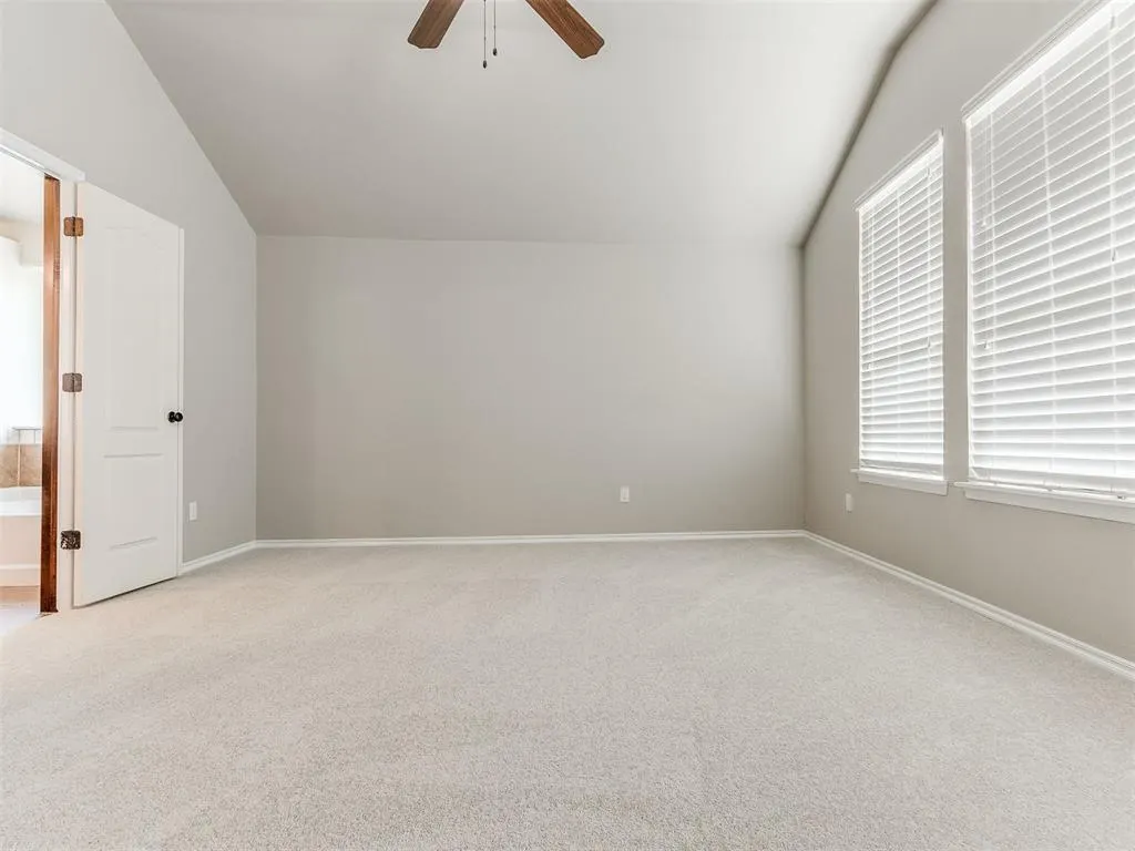Photo 19 — 13108 SW 5th Street, Yukon, OK 73099