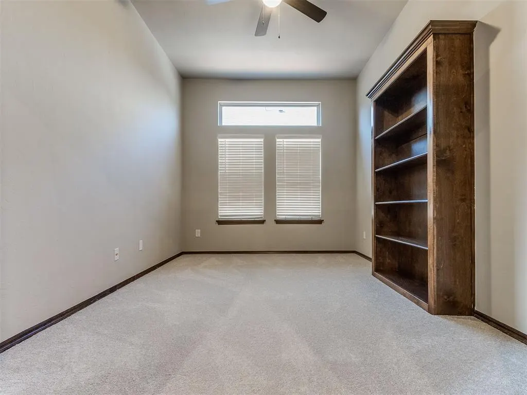 Photo 37 — 13108 SW 5th Street, Yukon, OK 73099