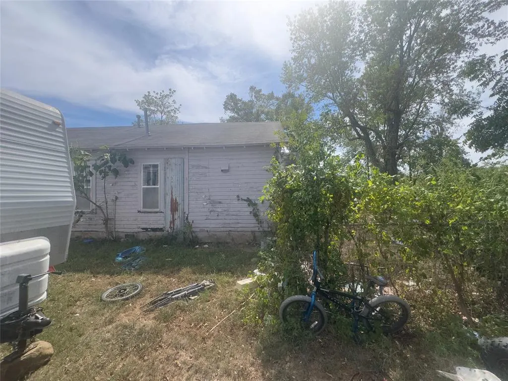 Photo 13 — 301 S 5th Street, Porum, OK 74455