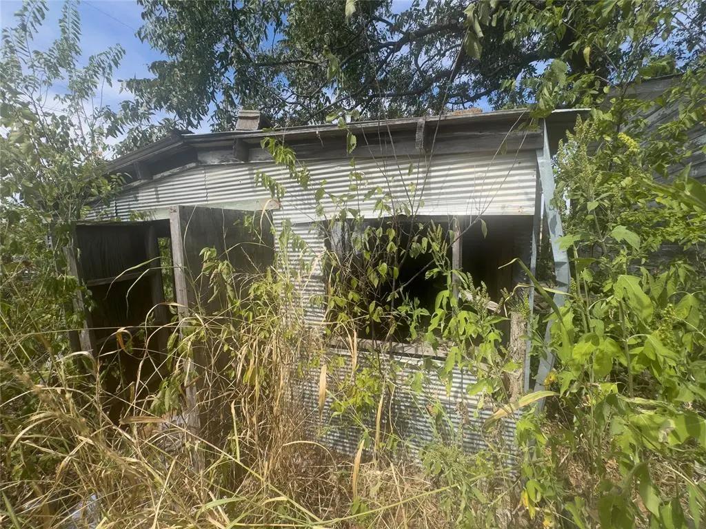 Photo 22 — 301 S 5th Street, Porum, OK 74455