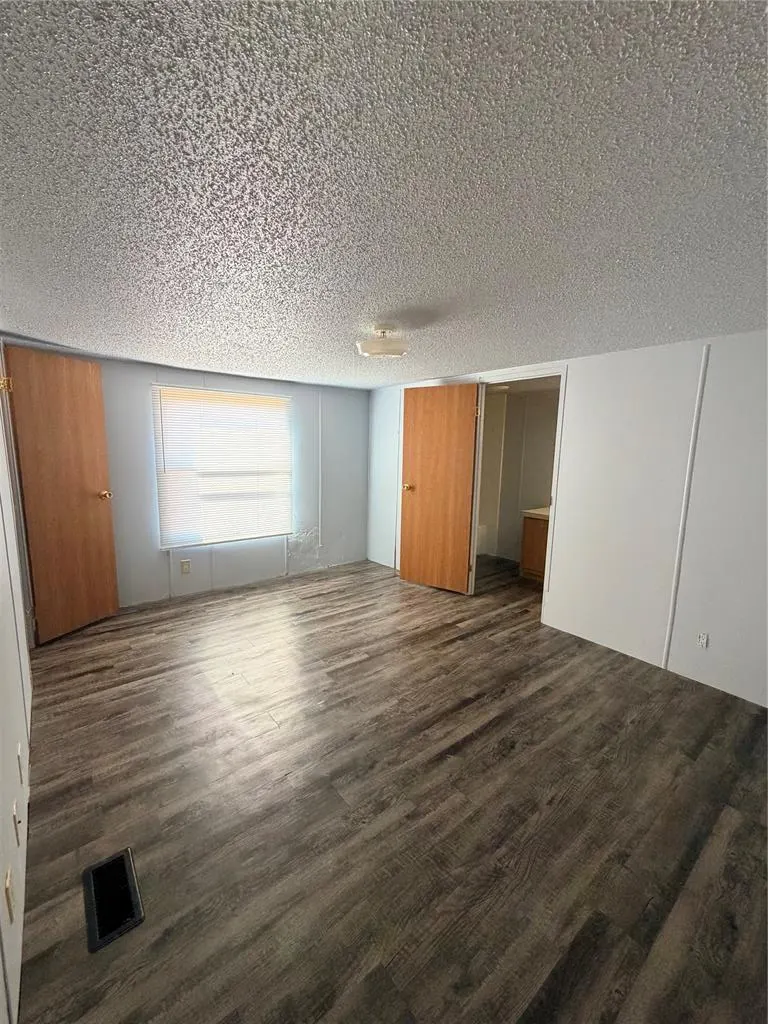 Photo 9 — 29069 Ridge Creek Road, Macomb, OK 74852