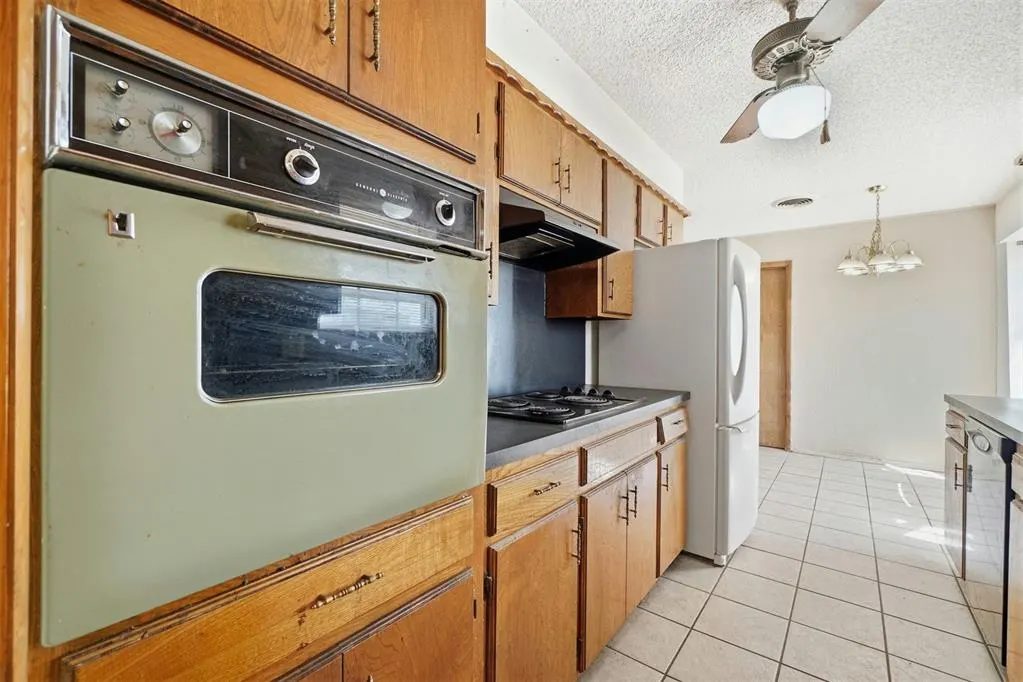 Photo 14 — 1329 Andy Street, Altus, OK 73521