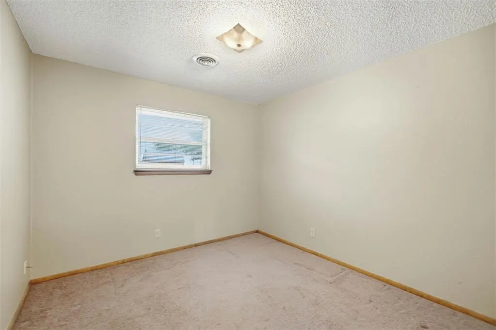 Photo 28 — 1329 Andy Street, Altus, OK 73521