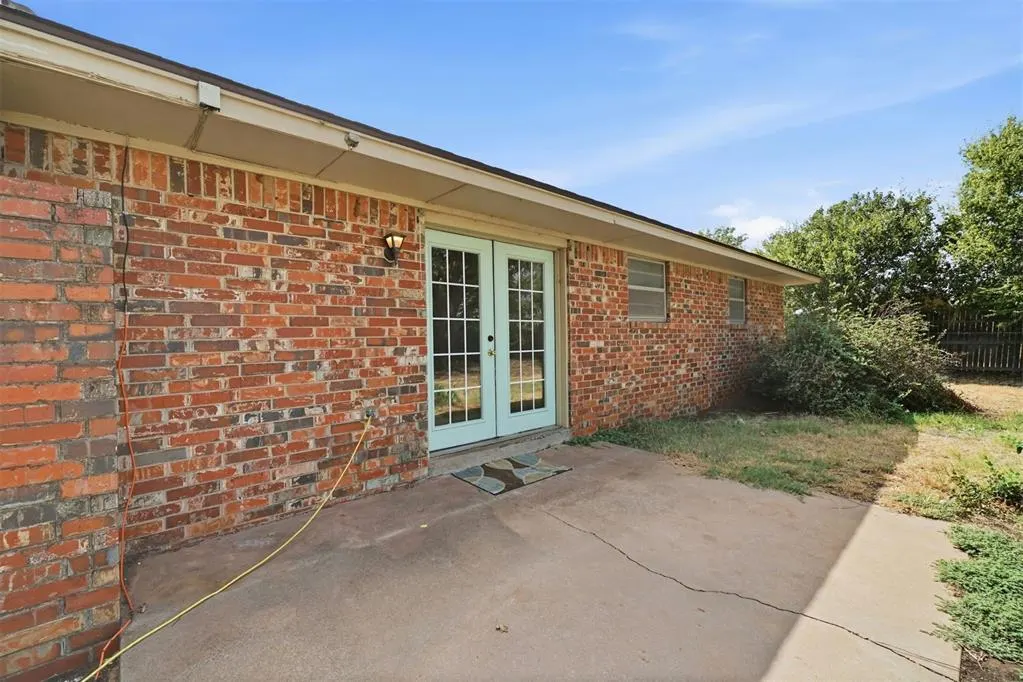 Photo 35 — 1329 Andy Street, Altus, OK 73521