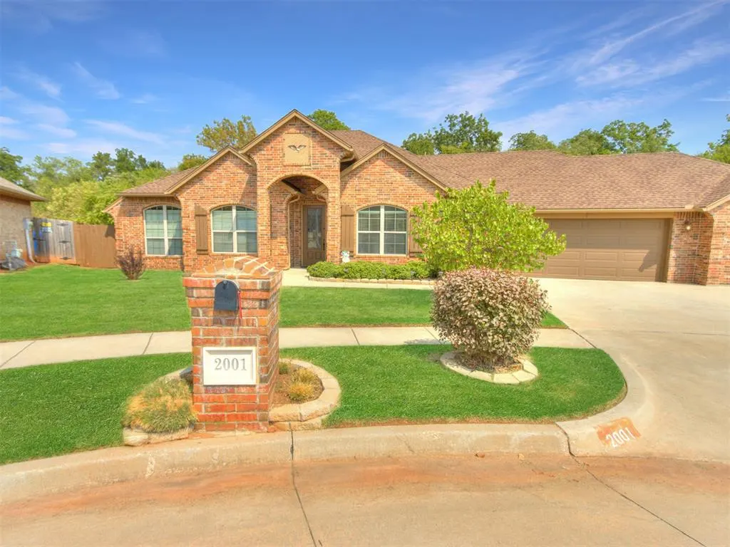 Photo 2 — 2001 Cade Court, Norman, OK 73071
