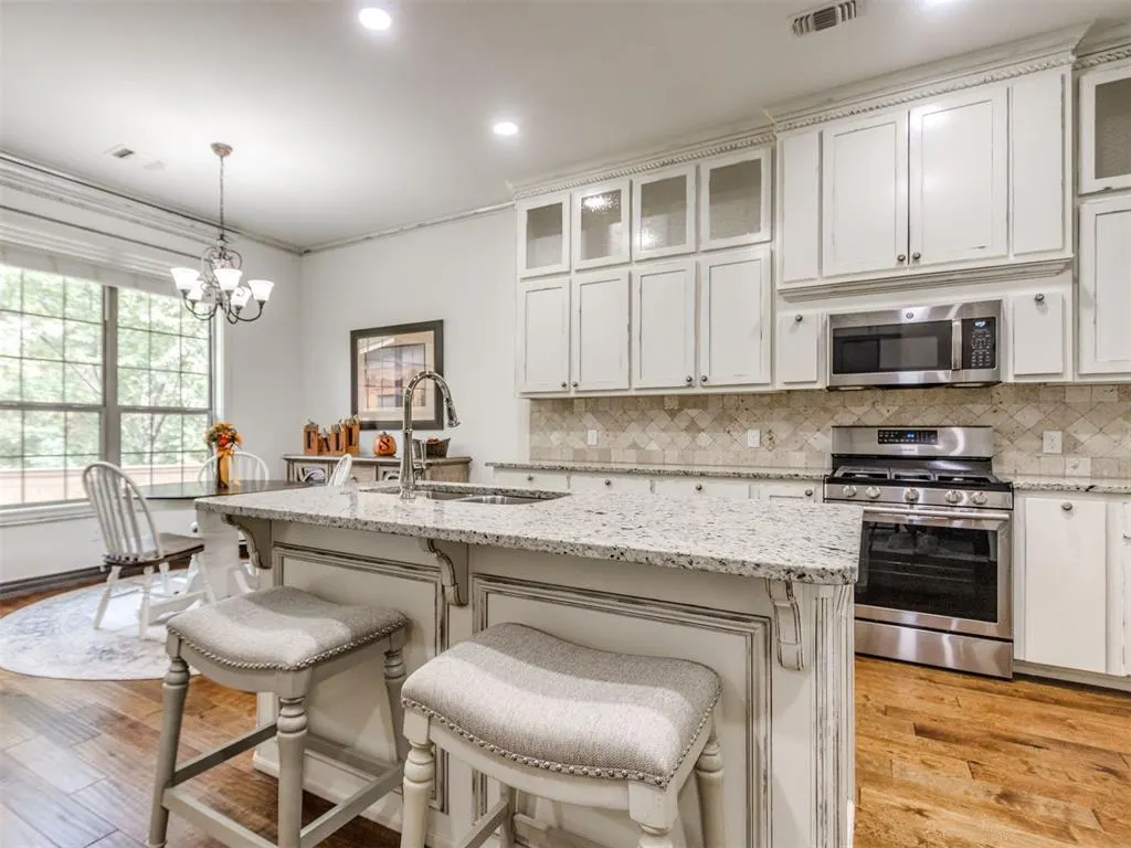 Photo 9 — 2001 Cade Court, Norman, OK 73071