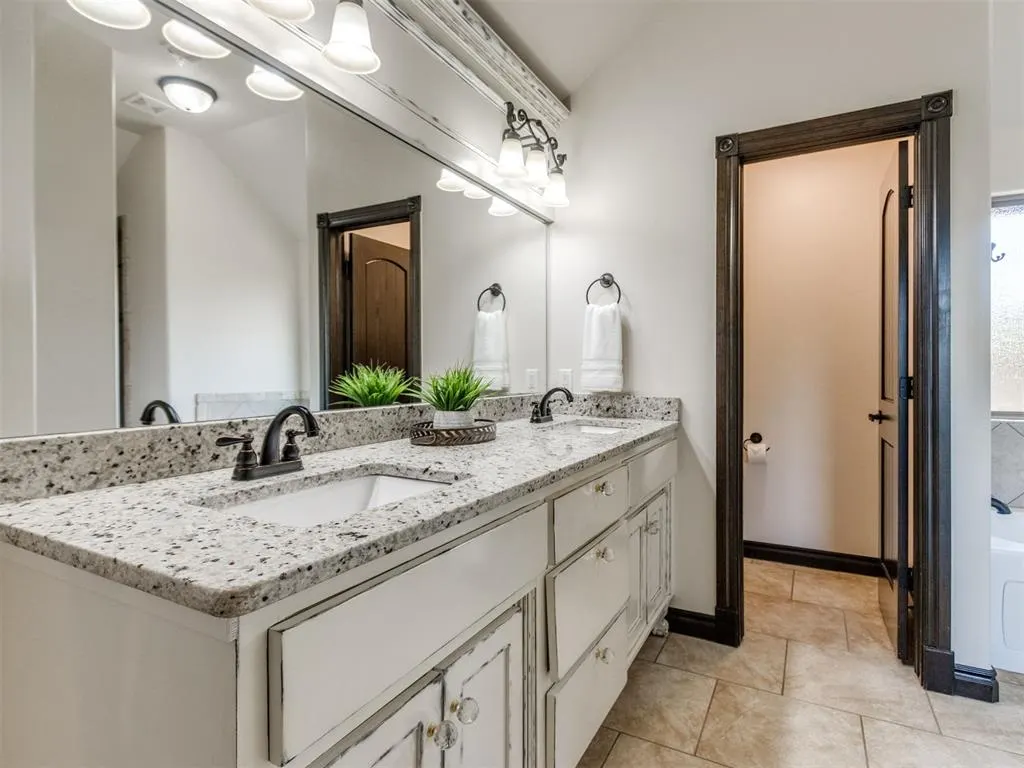 Photo 23 — 2001 Cade Court, Norman, OK 73071