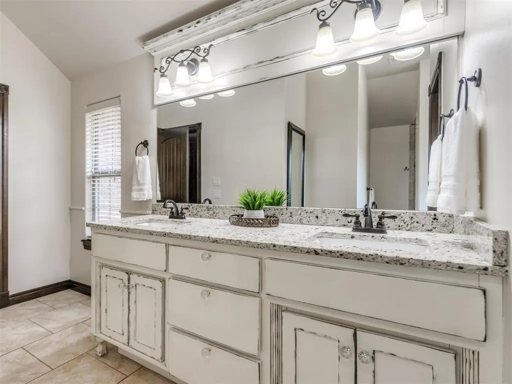 Photo 28 — 2001 Cade Court, Norman, OK 73071