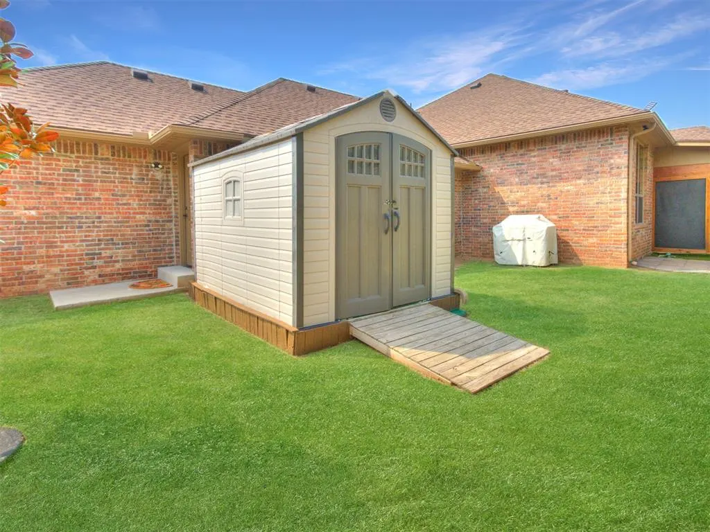 Photo 41 — 2001 Cade Court, Norman, OK 73071
