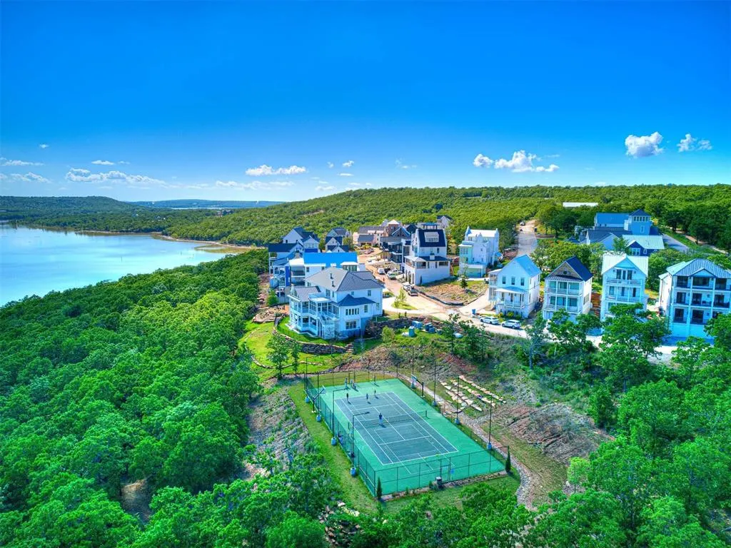 Photo 48 — 102 Lower Greenway, Carlton Landing, OK 74432