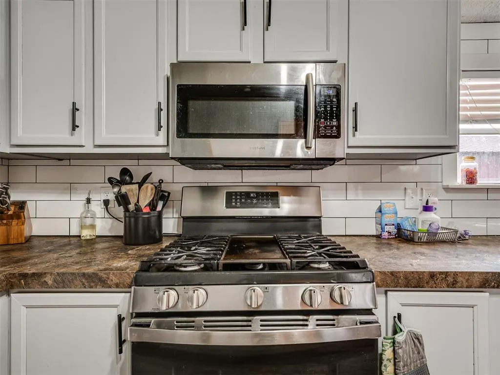 Photo 14 — 411 W Grand Street, Union City, OK 73090