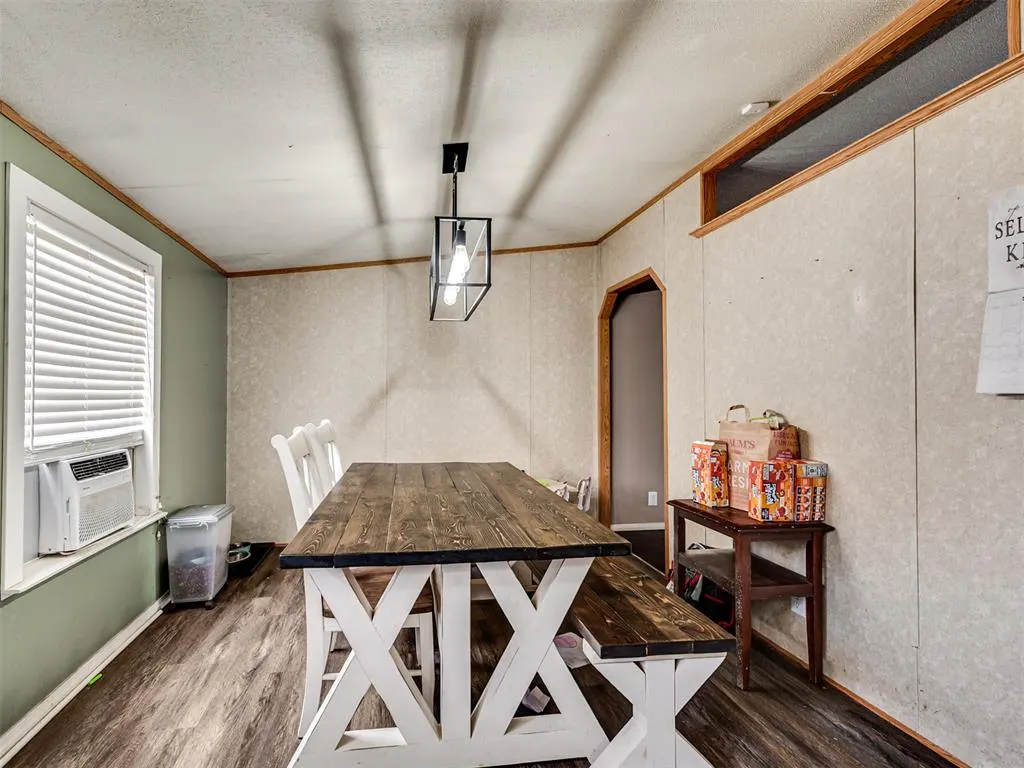 Photo 15 — 411 W Grand Street, Union City, OK 73090