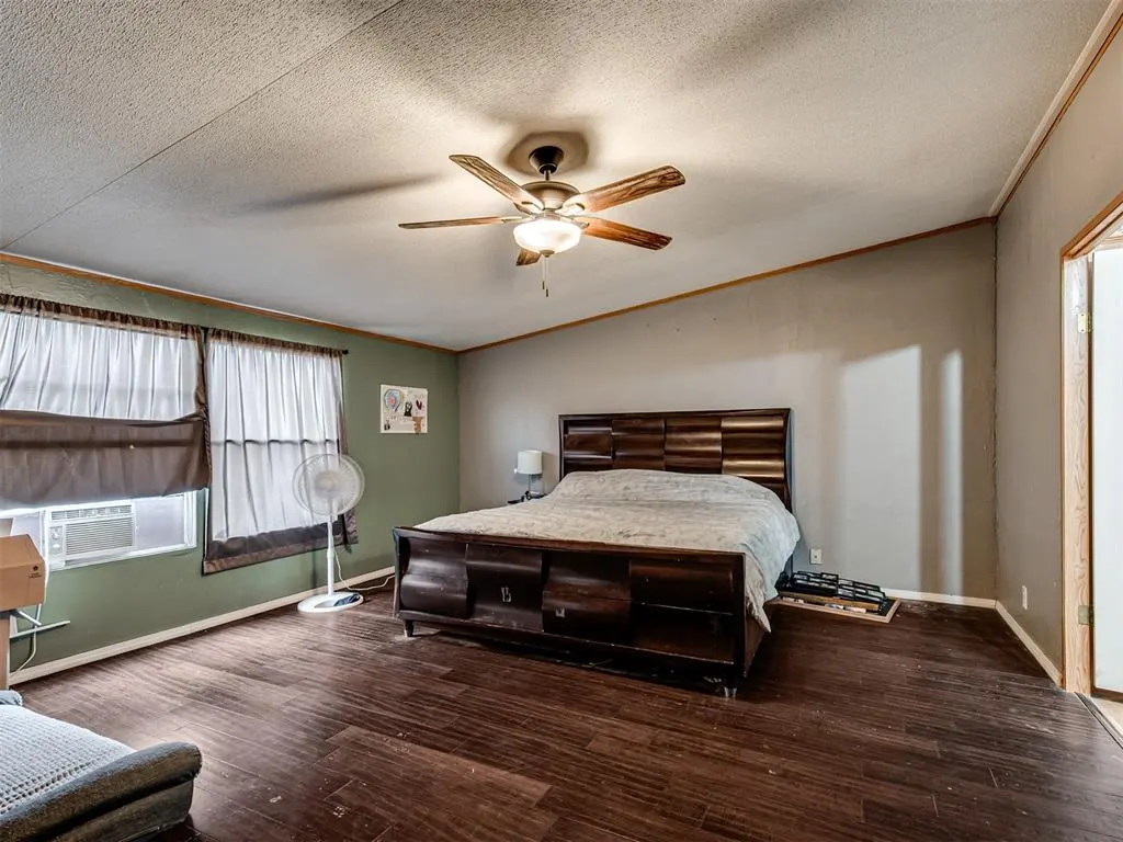 Photo 16 — 411 W Grand Street, Union City, OK 73090