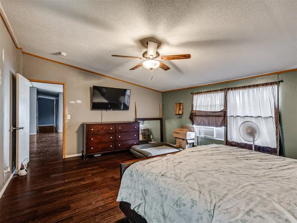 Photo 18 — 411 W Grand Street, Union City, OK 73090