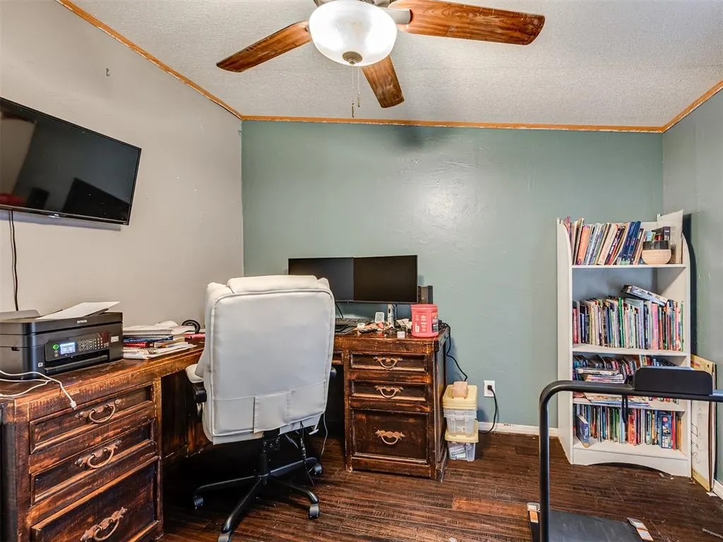 Photo 29 — 411 W Grand Street, Union City, OK 73090