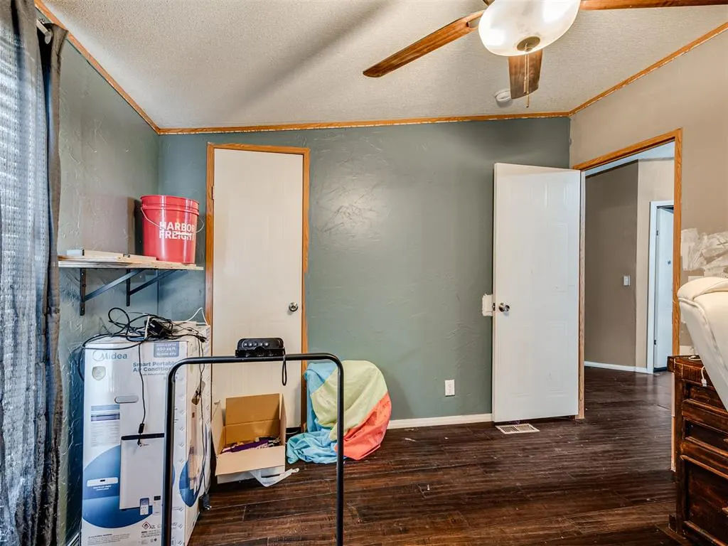 Photo 30 — 411 W Grand Street, Union City, OK 73090