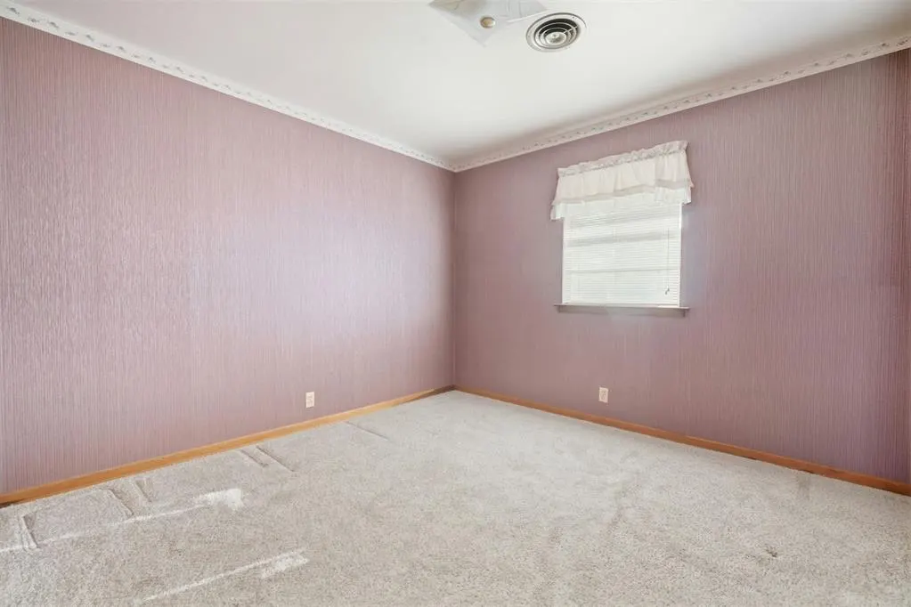 Photo 17 — 1401 A Street, Snyder, OK 73566