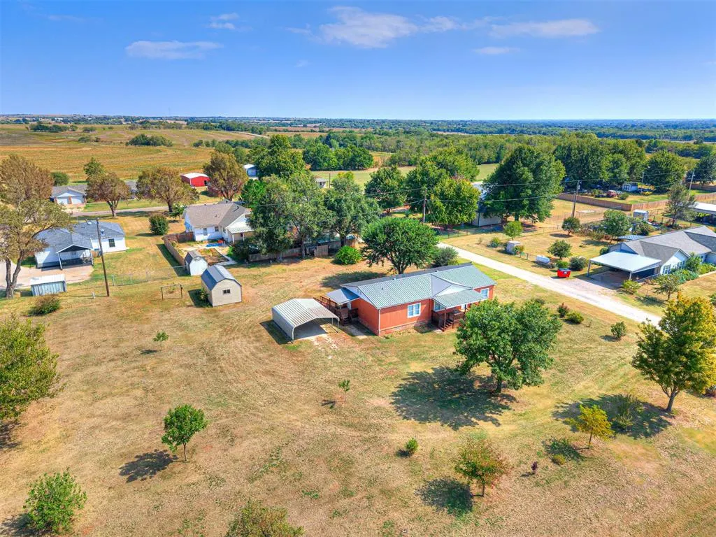 Photo 37 — 519 Us-77, Mulhall, OK 73063
