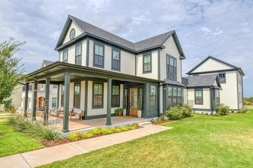 Front exterior — 18457 Sweetwater Lane, Norman, OK 73072