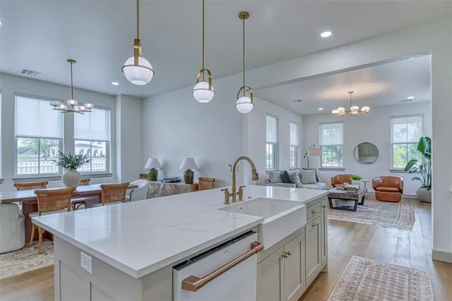 Photo 4 — 18457 Sweetwater Lane, Norman, OK 73072