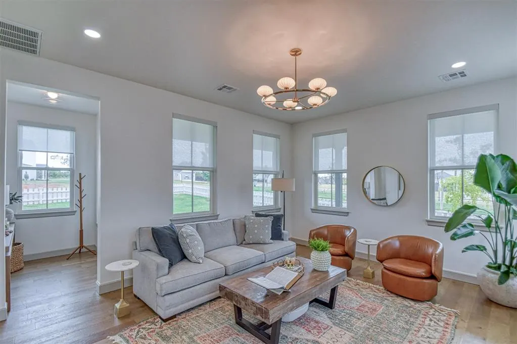 Photo 6 — 18457 Sweetwater Lane, Norman, OK 73072