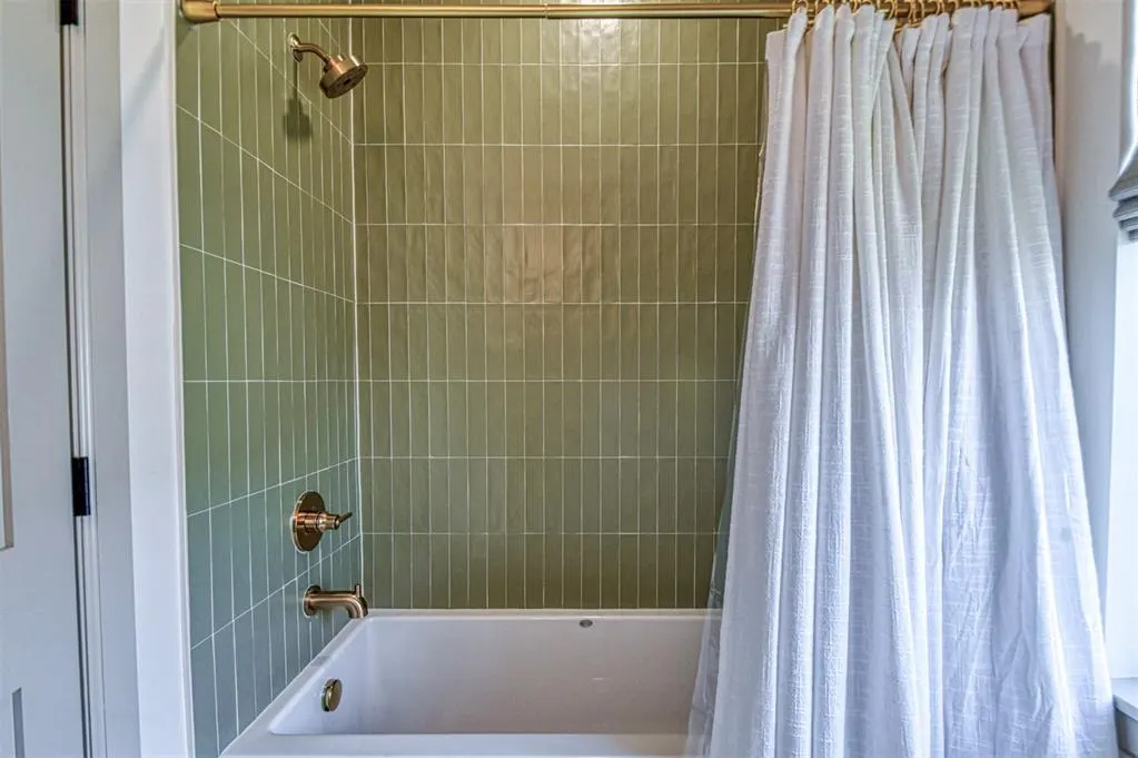 Photo 32 — 18457 Sweetwater Lane, Norman, OK 73072