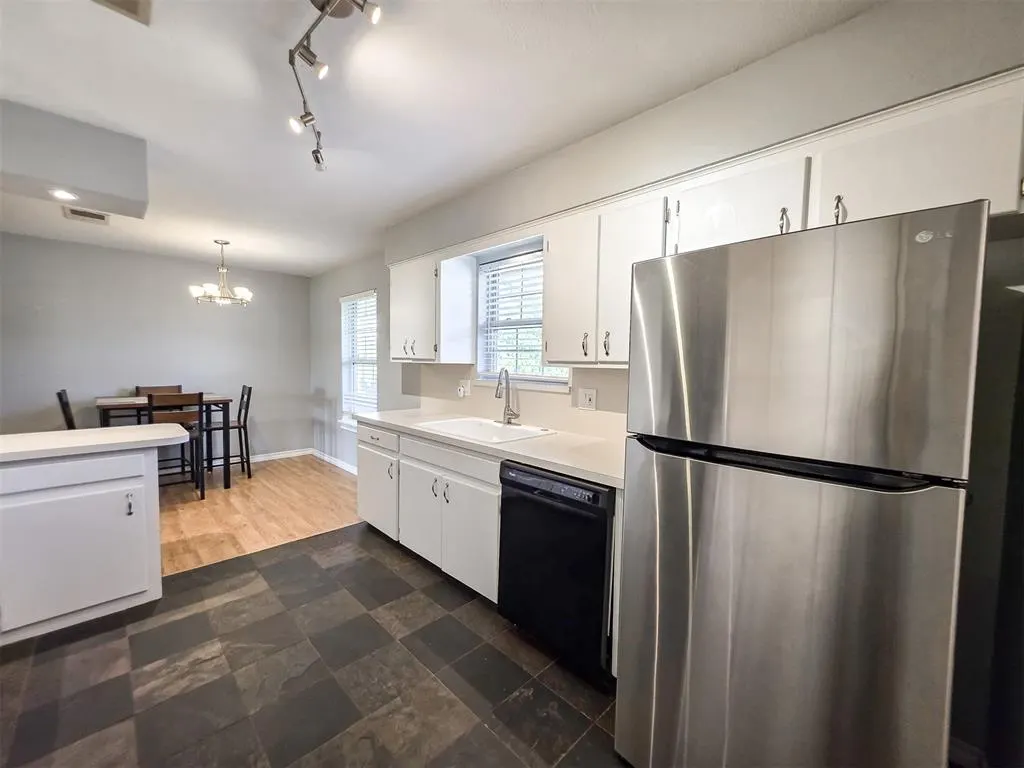 Photo 7 — 4150 W Evergreen Drive, Edmond, OK 73025