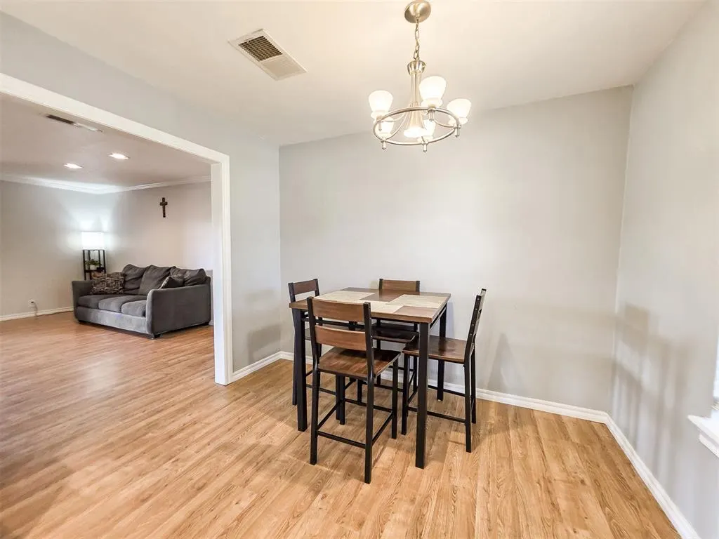 Photo 8 — 4150 W Evergreen Drive, Edmond, OK 73025