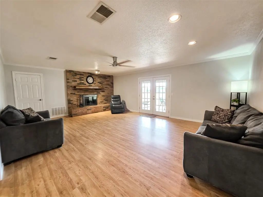 Photo 10 — 4150 W Evergreen Drive, Edmond, OK 73025