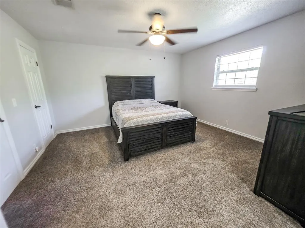 Photo 15 — 4150 W Evergreen Drive, Edmond, OK 73025