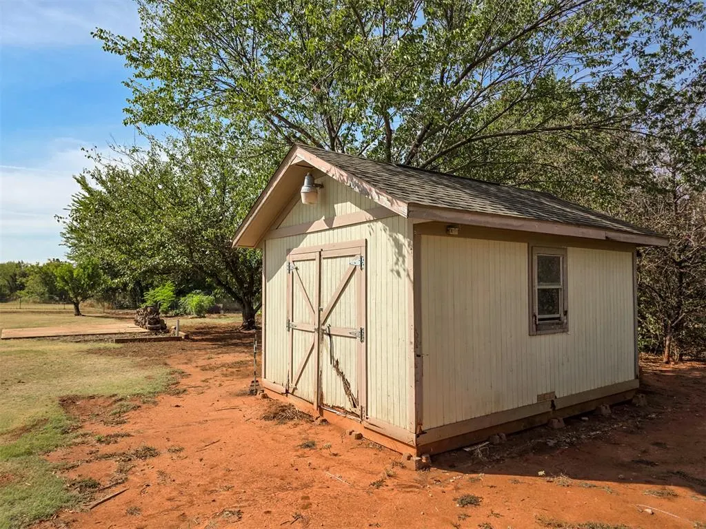 Photo 39 — 4150 W Evergreen Drive, Edmond, OK 73025